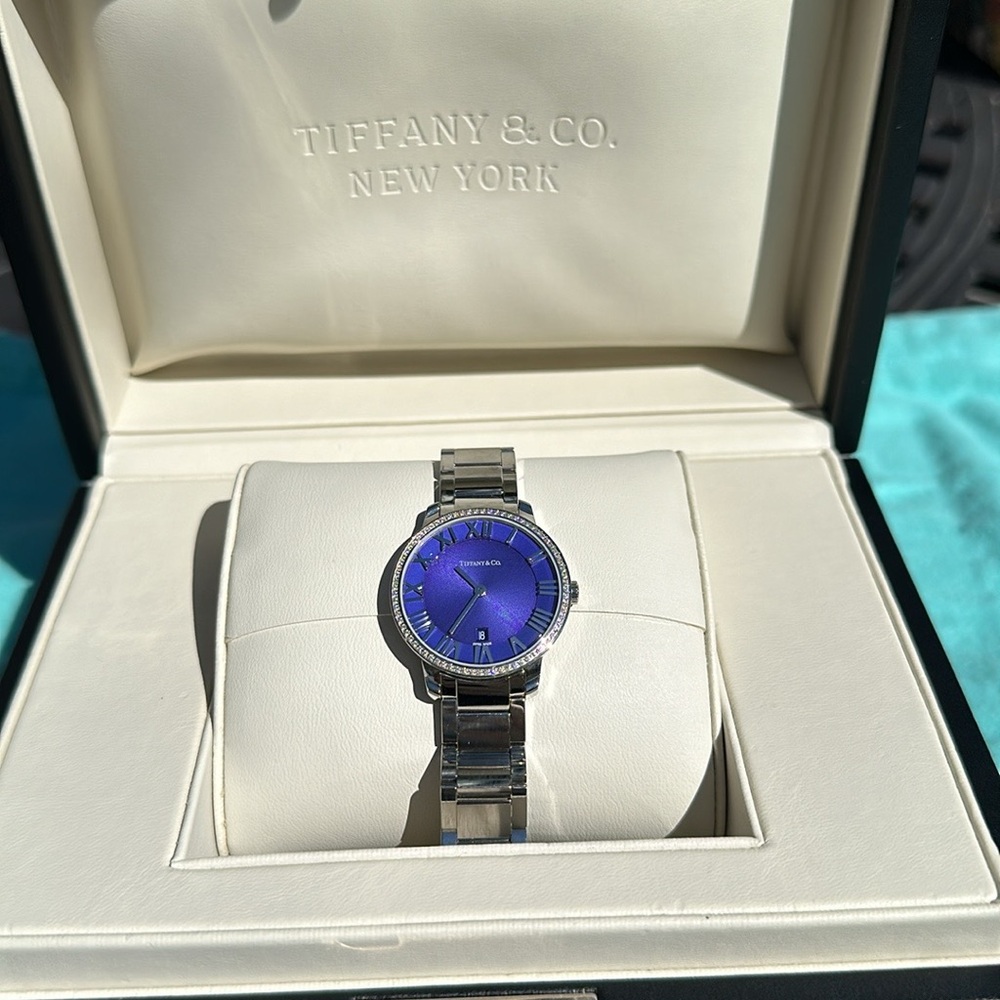 NEW CONDITION Tiffany & Co watch Atlas 2- hand 31mm